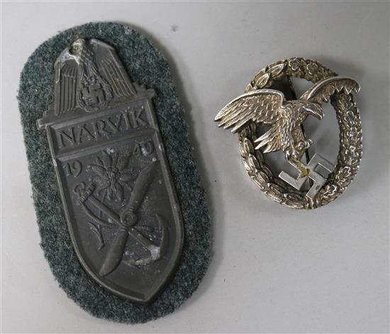 A Navik shield and a Luftwaffe observers badge